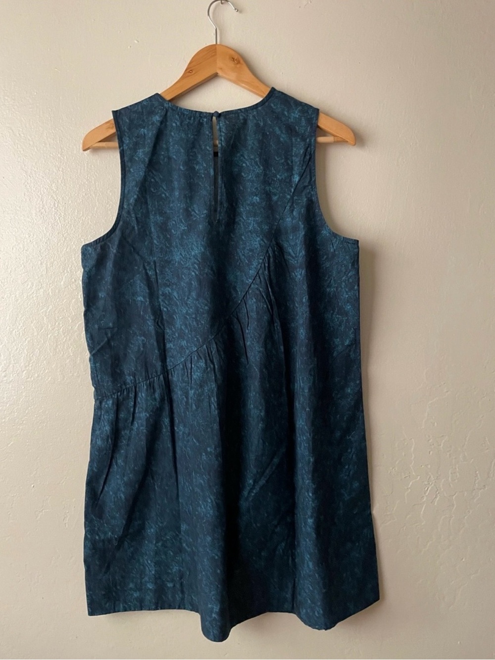 NWT Tuckernuck Dress - Picture 2 of 6